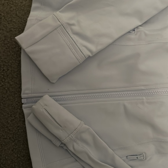 Lululemon define jacket a very light blue/periwinkle color. Women’s size 10 - Picture 3 of 4